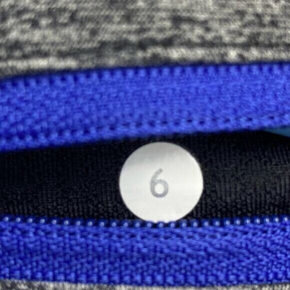 Lululemon Run Inspire Crop II 6 Blue Gray - Picture 7 of 7
